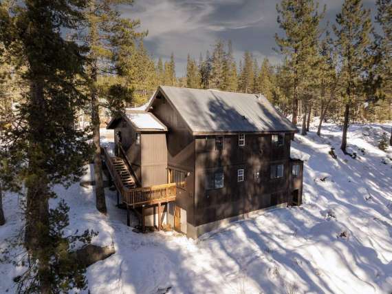 21907 Donner Pass Road, Soda Springs